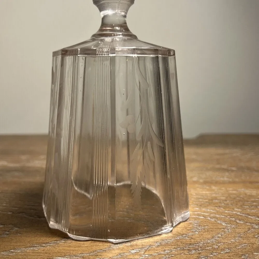 Antique CLEAR/tinted RIBBON by Adams & Co Stemware‎